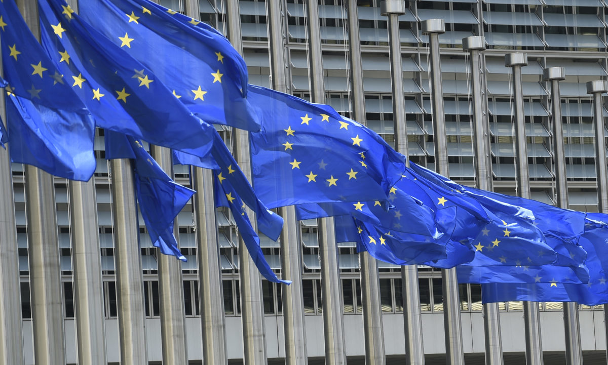 Will EU soon dump backing for PHEVs?