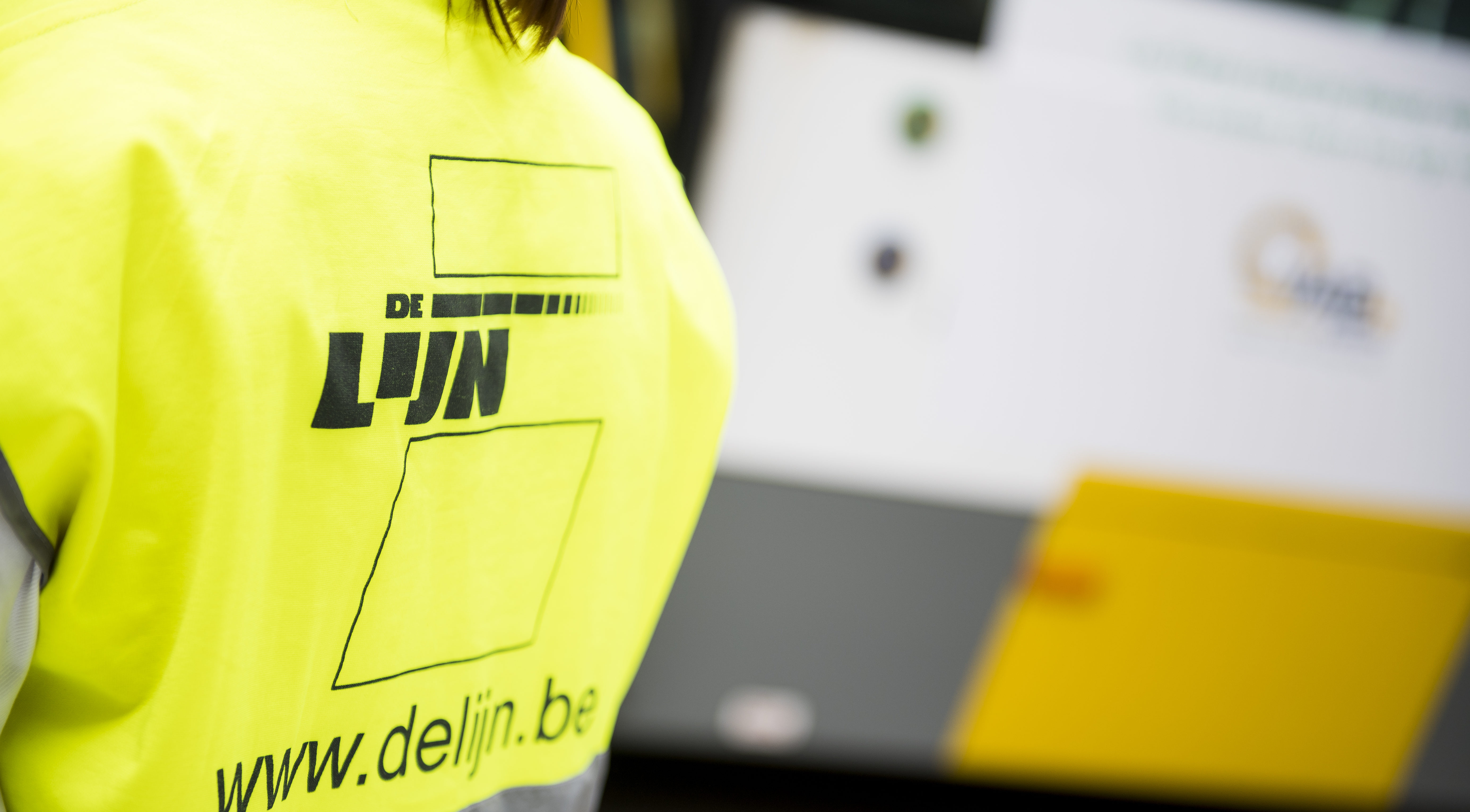 300 White-collar jobs at risk at De Lijn