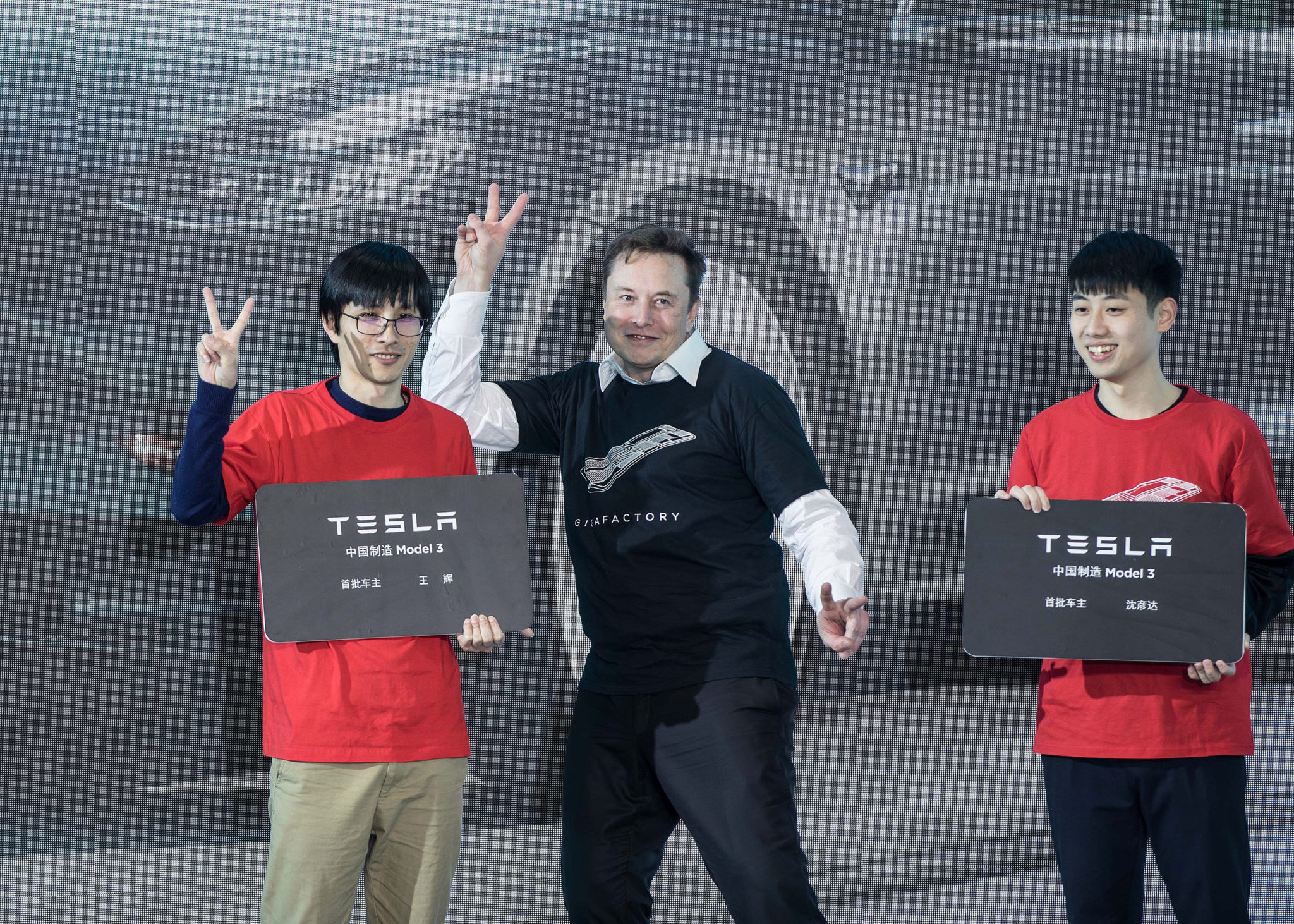 Business is booming for 85-billion-dollar Tesla