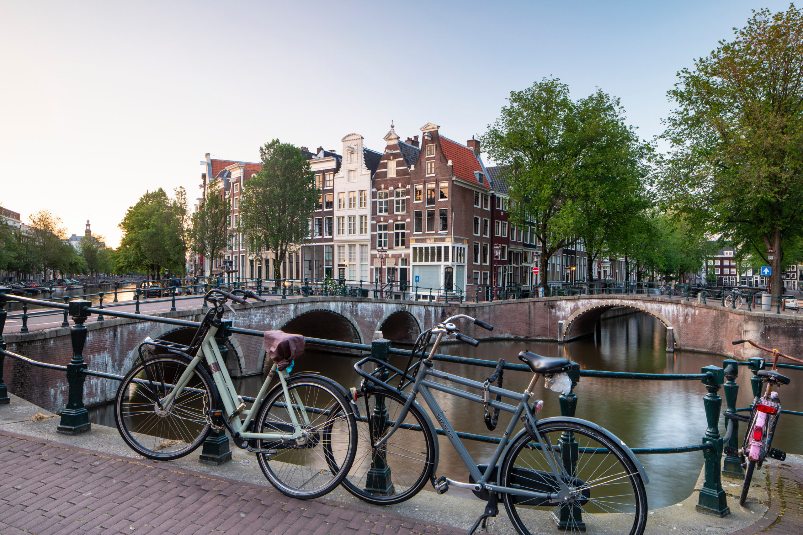 Netherlands: sales of e-bikes crushes all records