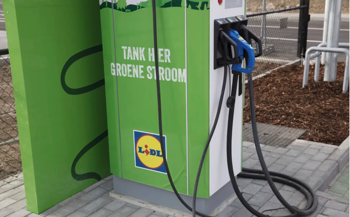 Lidl expands ‘free charging’ network to 200 plugs in Belgium