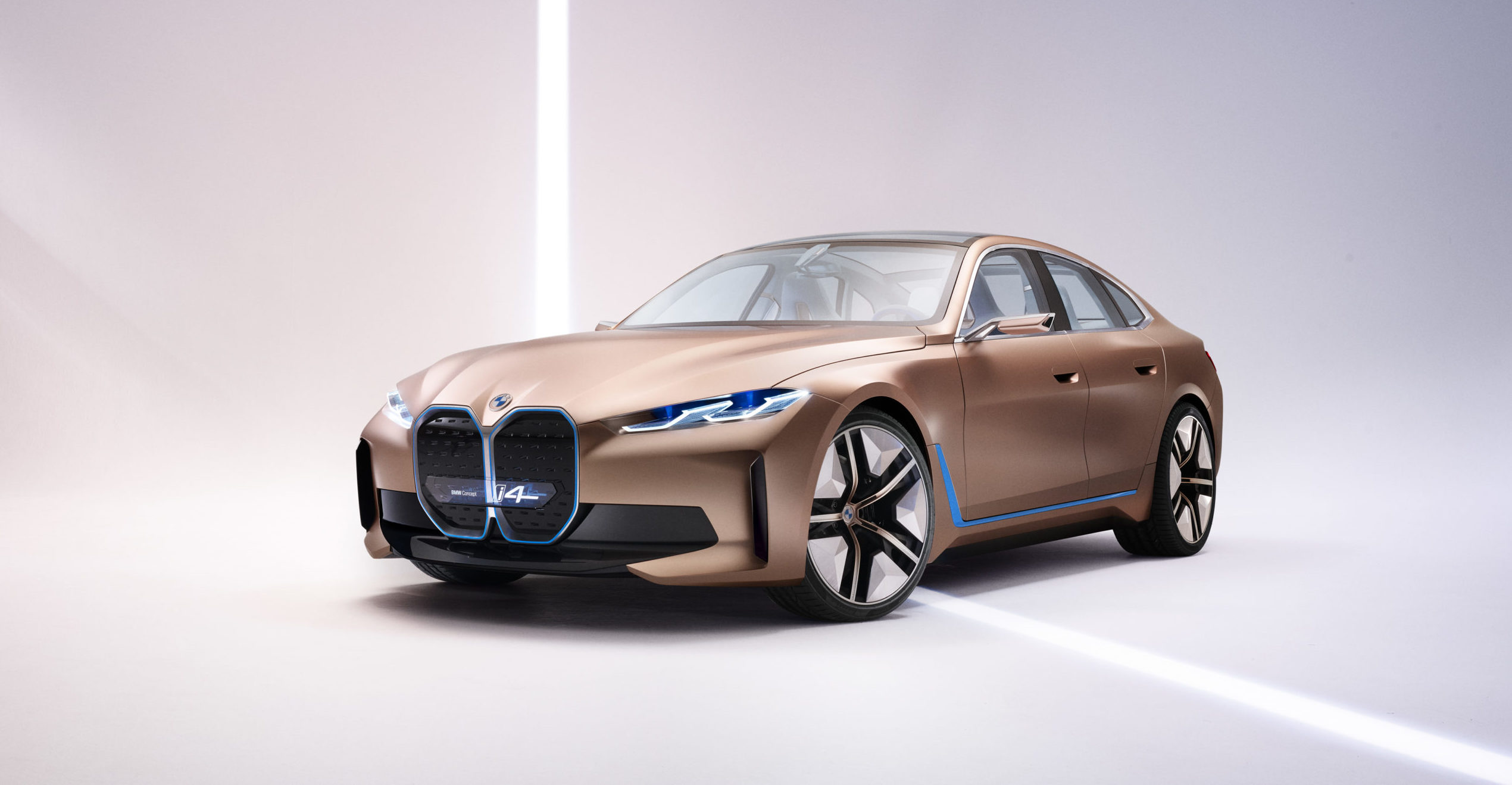 BMW i4 Gran Coupe: first EV of the new era for 2021