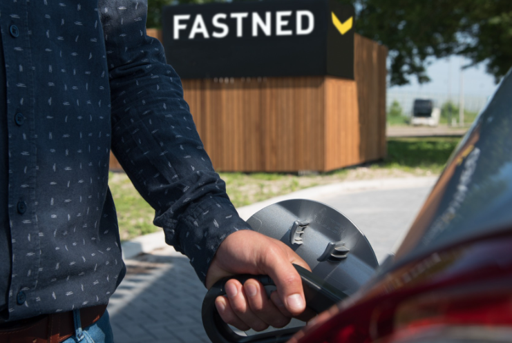 Fastned: demand for EV charging drops 70%
