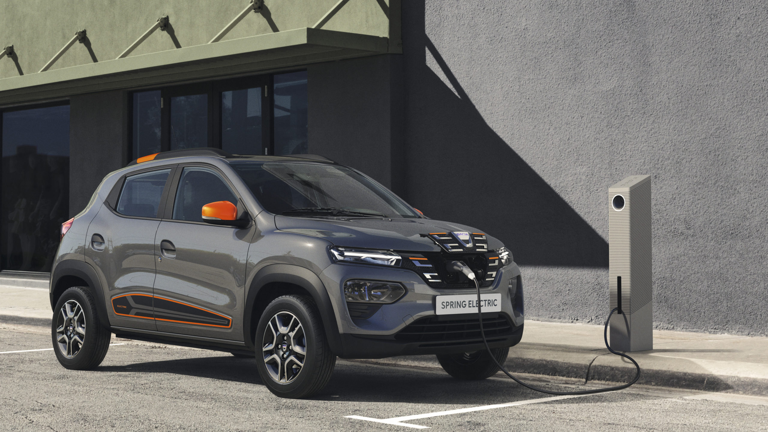 Is Dacia going to change the stakes for electric mobility?