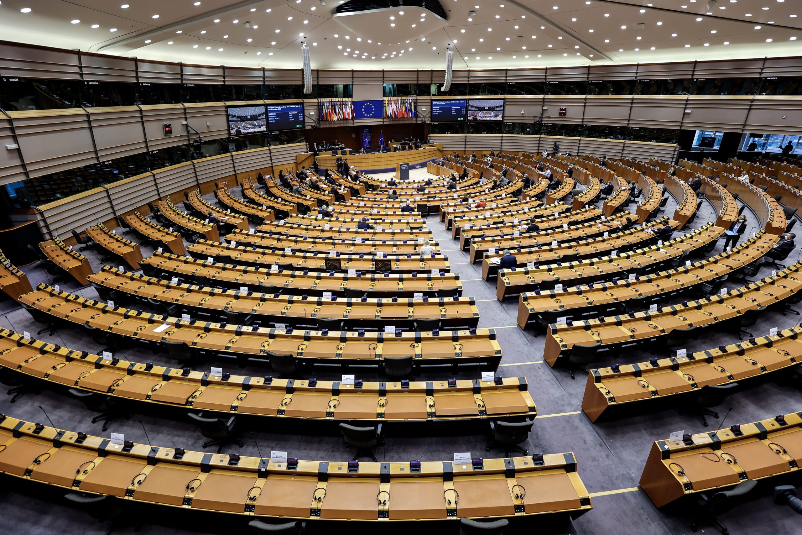 EU Parliament votes 60% CO2 reduction by a nose