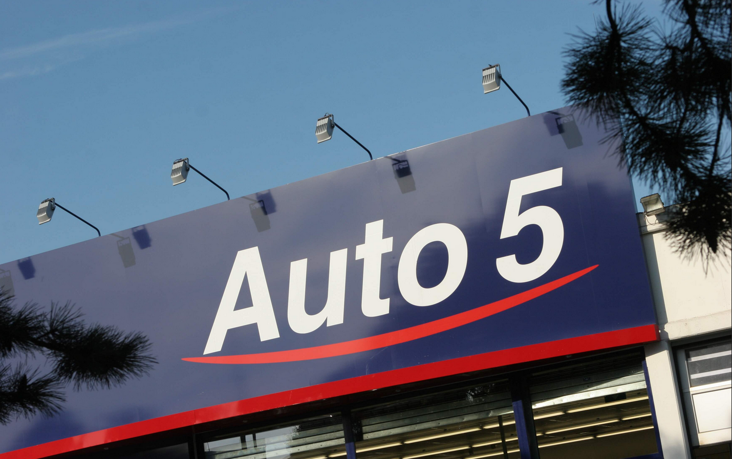 Auto 5 chain to offer private leasing