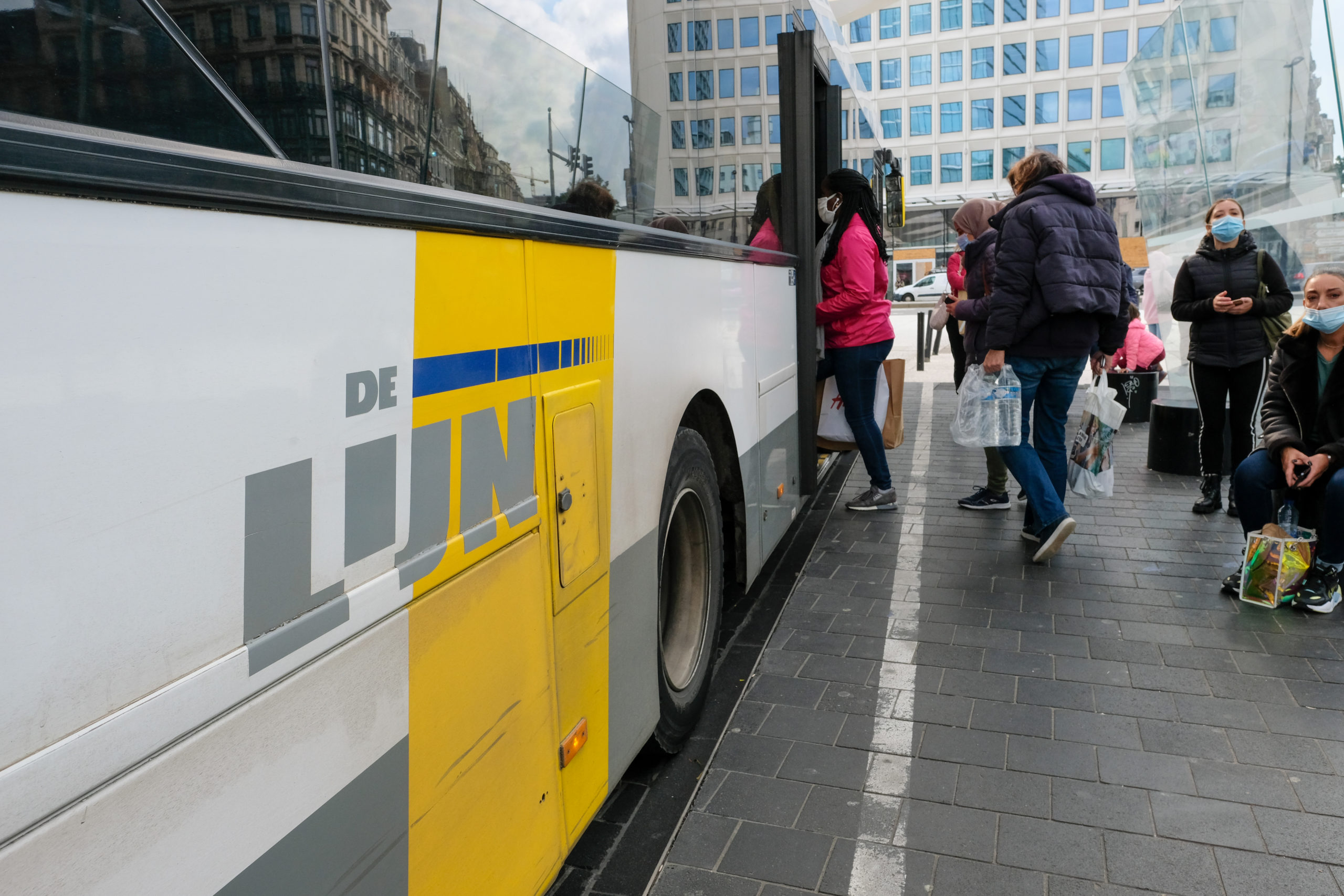De Lijn: ‘pause system’ for annual commutation ticket
