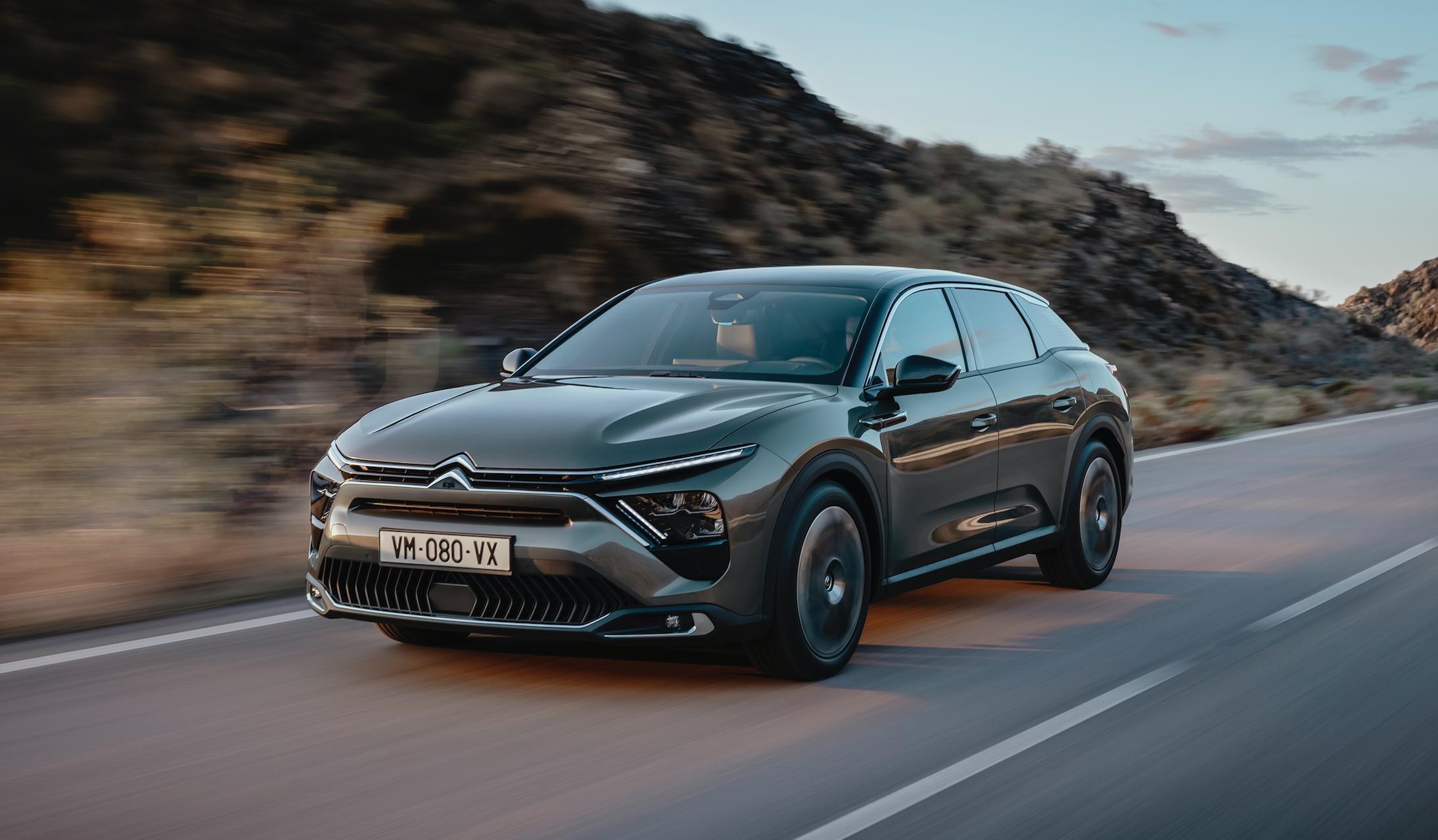 Citroën’s new flagship is the C5 X