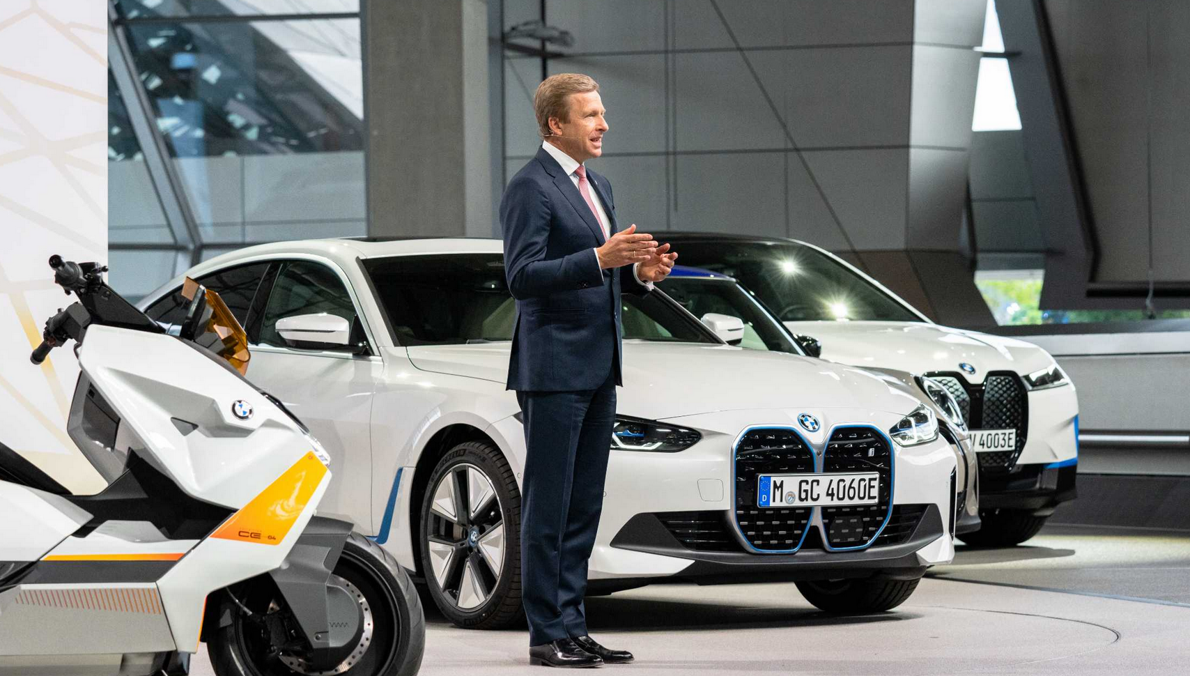 BMW expects 50% EV sales by 2030
