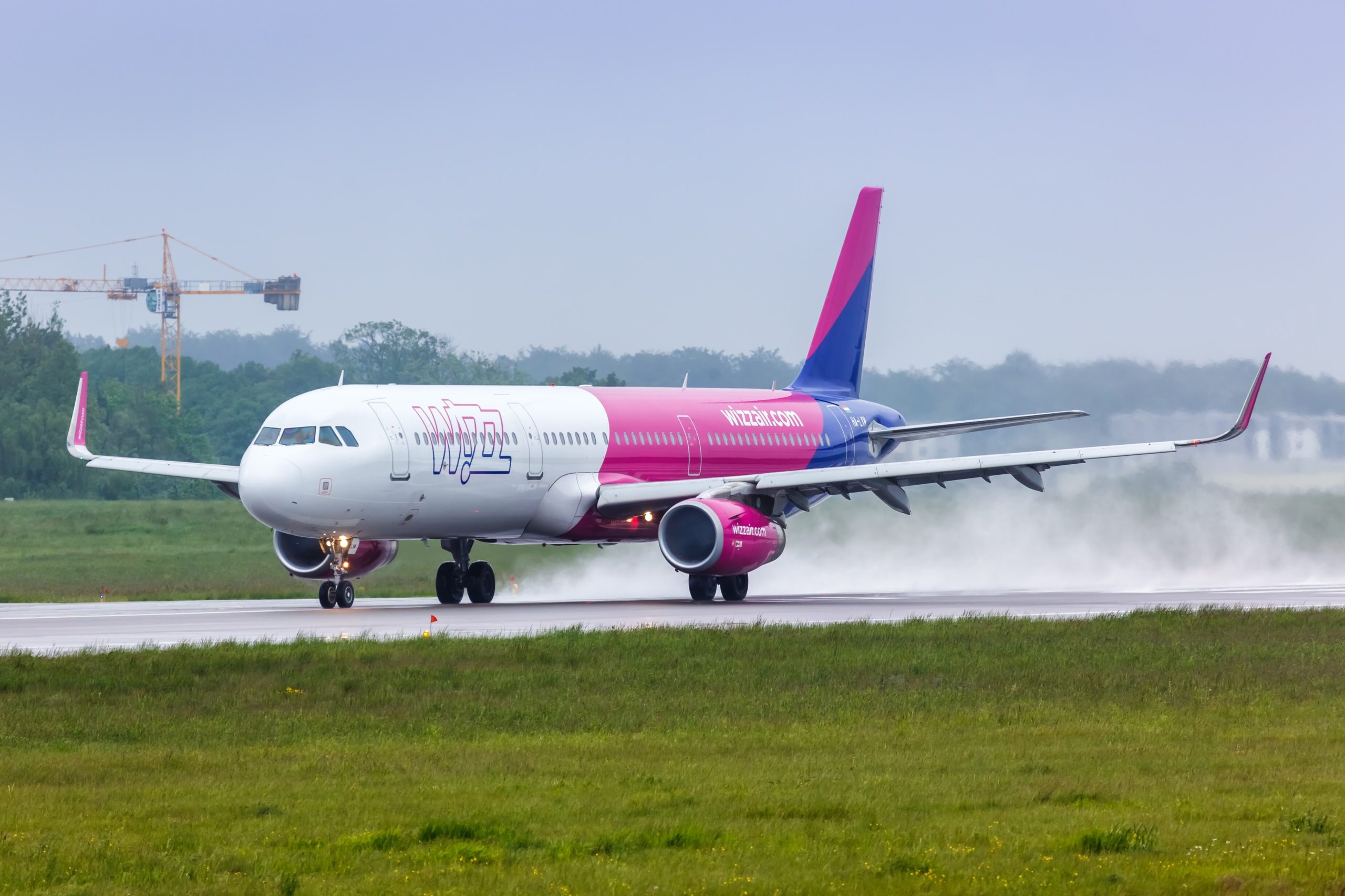 Hungarian WizzAir to triple its fleet to 500 planes by 2030