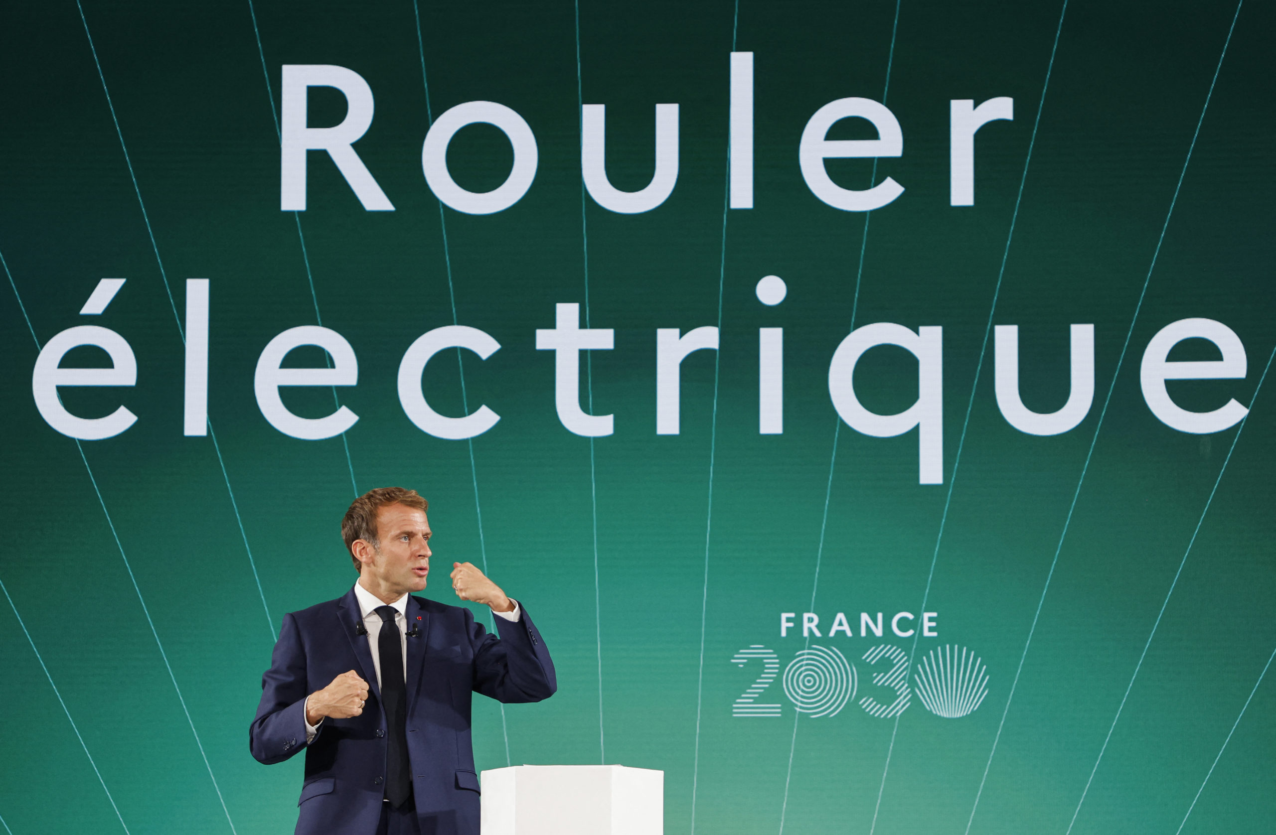 France to produce 2 million EVs and hybrids by 2030
