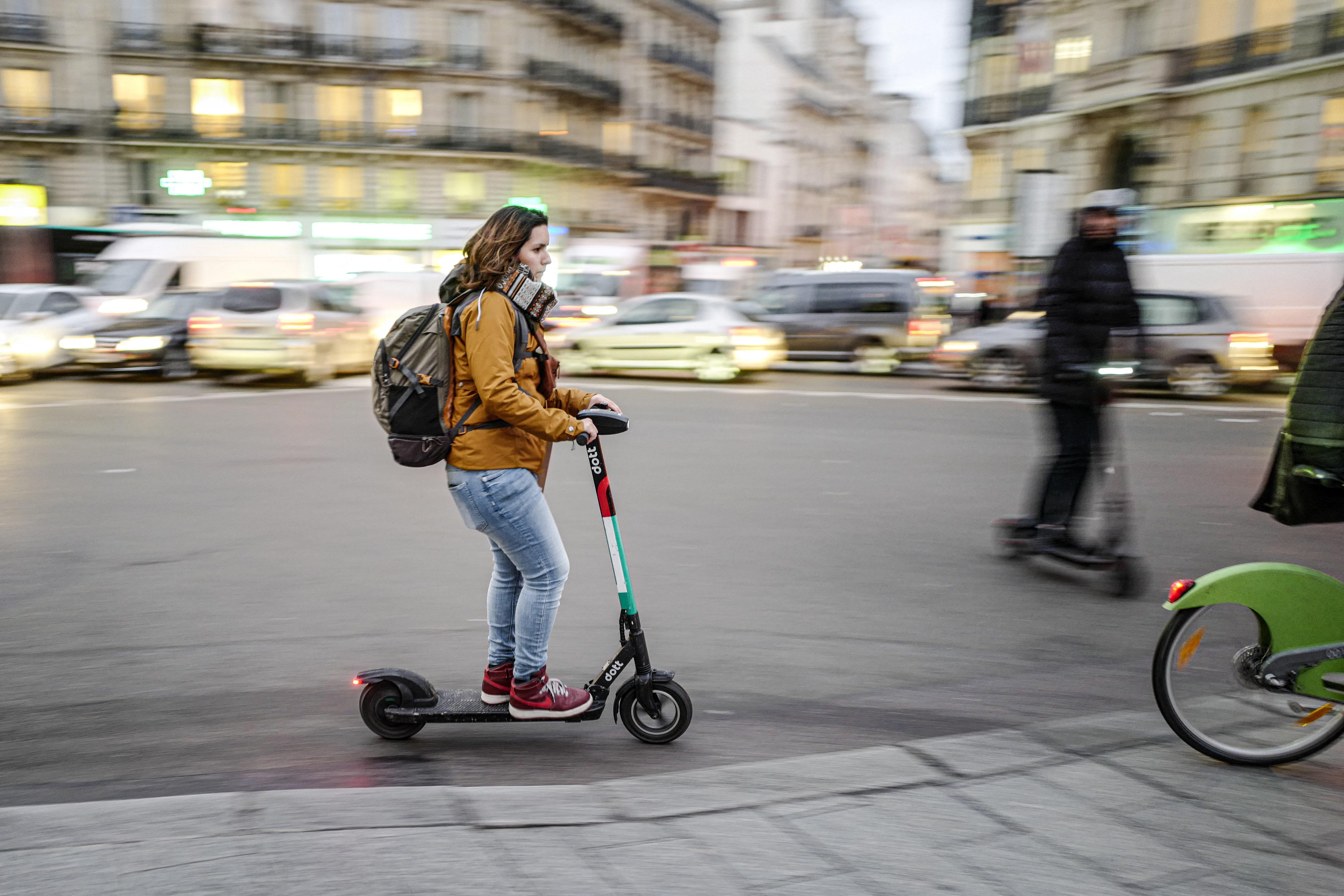 Paris limits speed of e-scooters to 10 kph in certain zones