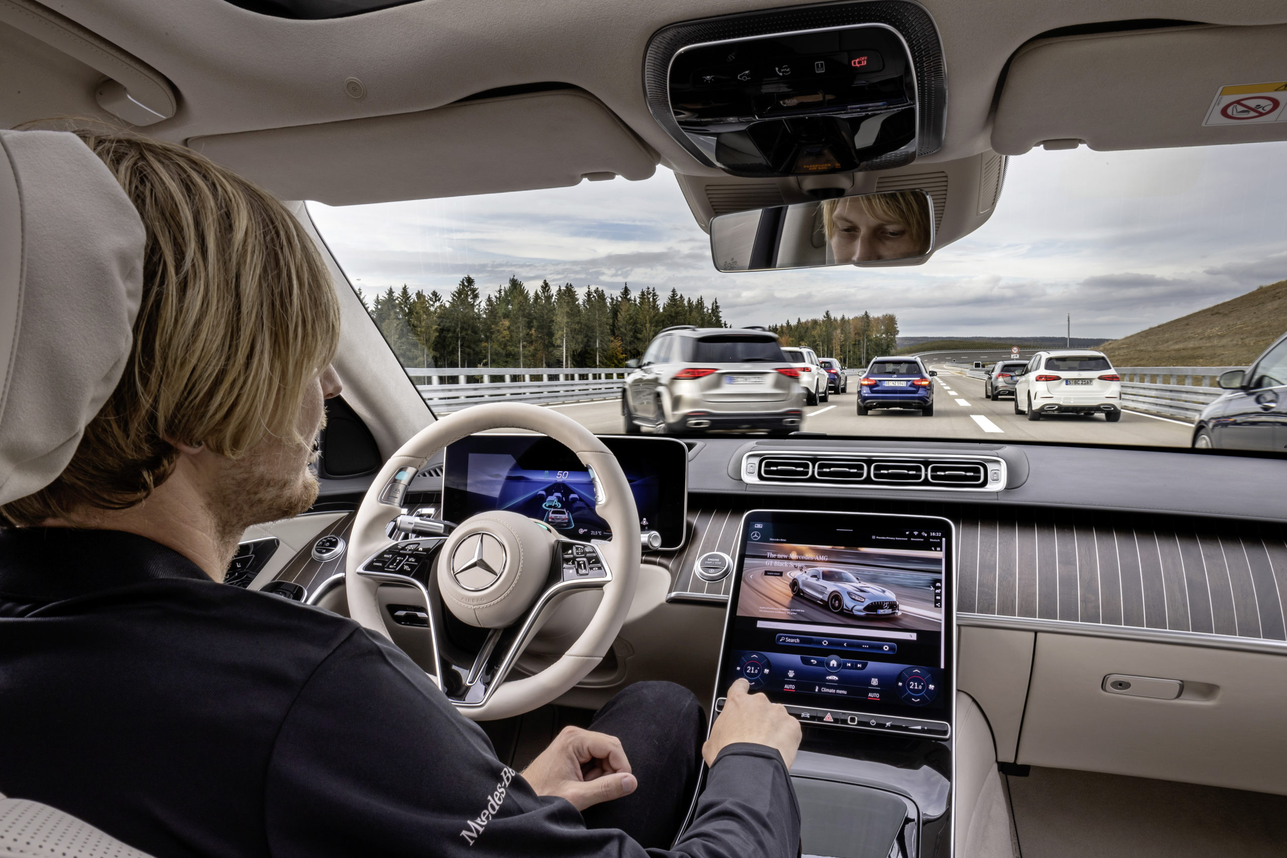 Mercedes first to take autonomous driving to next ‘level 3’