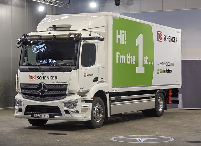 Daimler delivers first series-produced eActros trucks