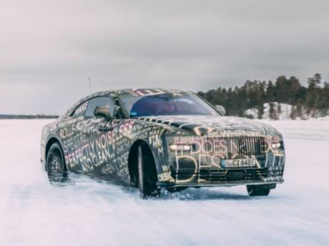 Electric Rolls-Royce goes winter testing