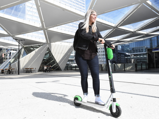 ‘E-scooter accidents often linked to alcohol and night driving’
