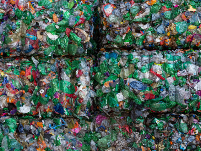 Faurecia and Veolia jointly into recycled plastics for cars