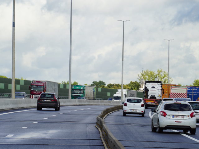 Study to analyze possible speed reduction on highways around Ghent