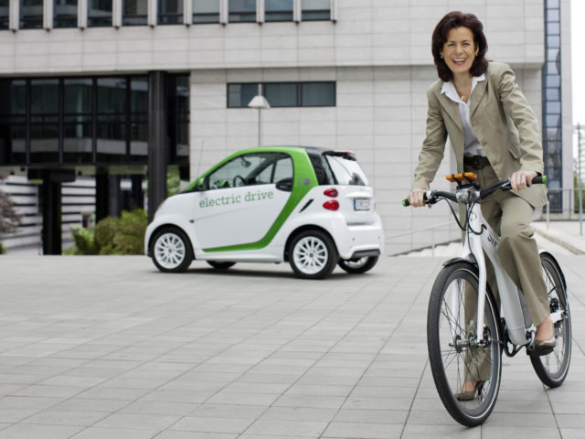Deloitte study: e-bikes more attractive than e-cars
