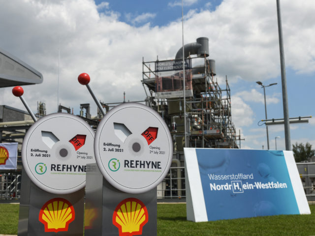 Shell to build Europe’s largest green hydrogen plant in R’dam