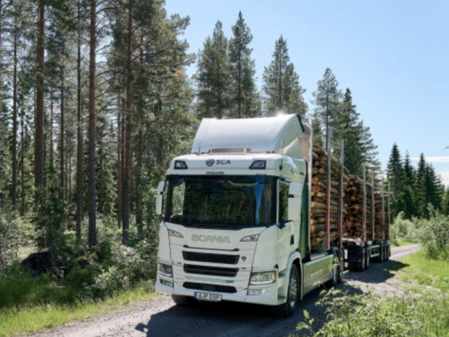 Scania delivers full-electric truck of 64 tons