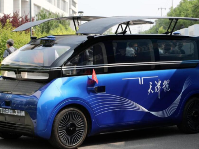 A Chinese EV powered solely by solar panels?