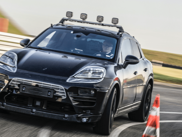 Porsche postpones E-Macan to 2024