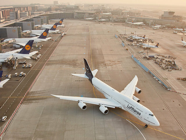 While raising ticket prices Lufthansa performs above expectations