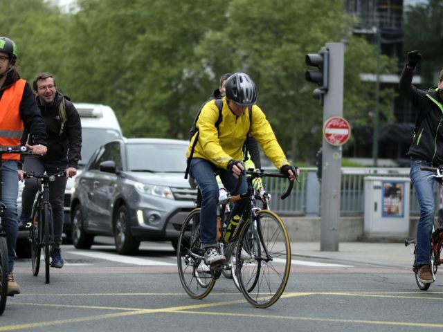 No impunity for cyclists: 34 fined a day for traffic offenses