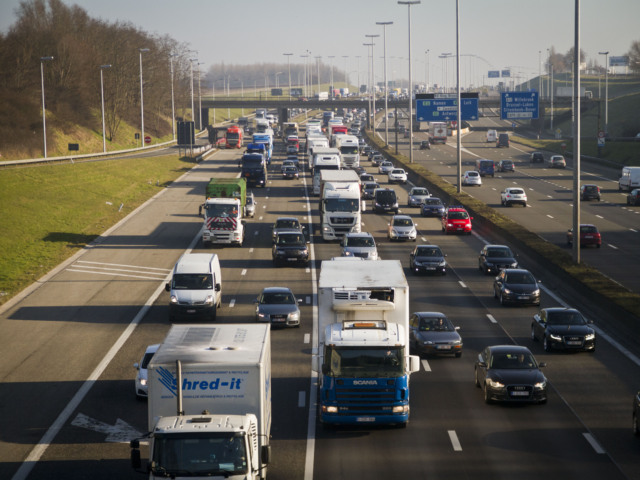 Gatz and Peeters propose to link road pricing and Brussels Ring dossiers