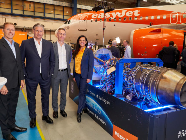 EasyJet invests up to €21 billion in emission-free flying by 2050