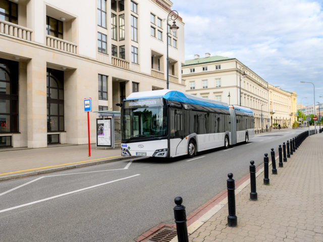 Solaris launches Urbino 18 articulated hydrogen bus