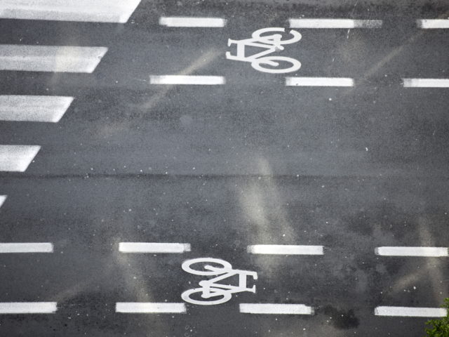 AWV: ‘Bikeways along Flemish regional roads improved’