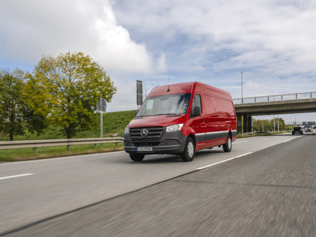 New Mercedes eSprinter can reach up to 475 kilometers