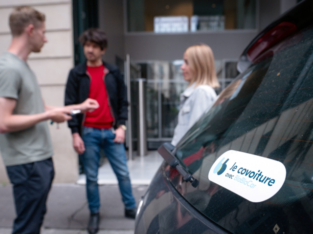 France offers €100 bonus to boost daily carpooling