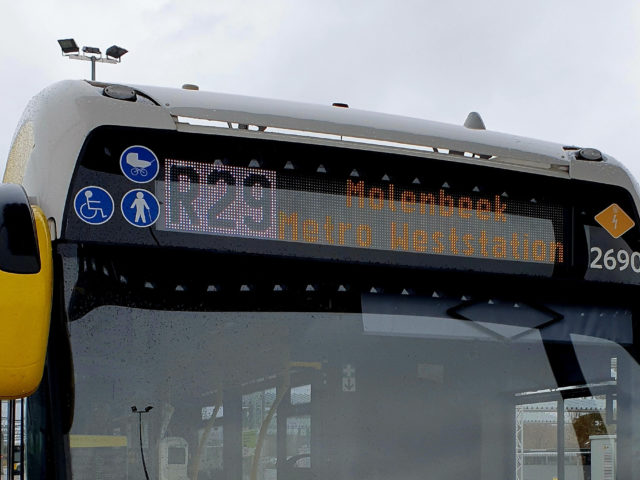 De Lijn renames buses to and from Brussels as R-lines