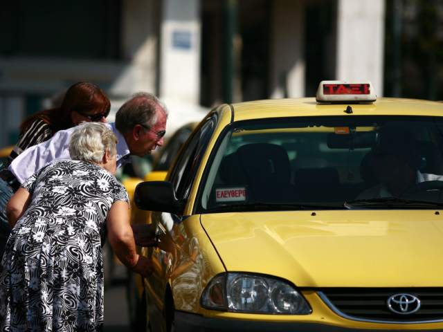 Greece to subsidize taxis up to €17.500 to switch to electric