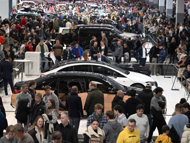 With 270.000 visitors Brussels Motor Show secures its survival