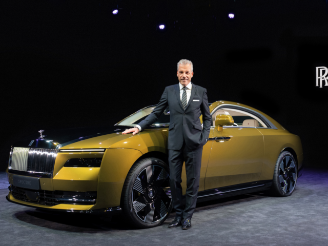 Rolls-Royce and Co: newly preferred toys for the super rich (update)