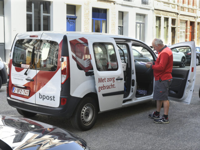 Minister De Sutter wants tax deduction for e-vans