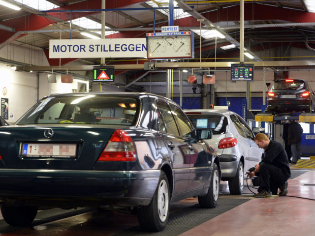 Flanders wants car re-inspection to be carried out by garage owners