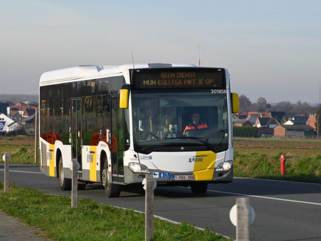De Lijn needs 600 extra bus drivers for Flanders