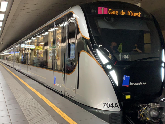 Brussels gets driverless metro trains in 2026