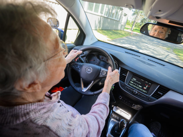 No Belgian support for limiting validity of driver’s licenses for over-70