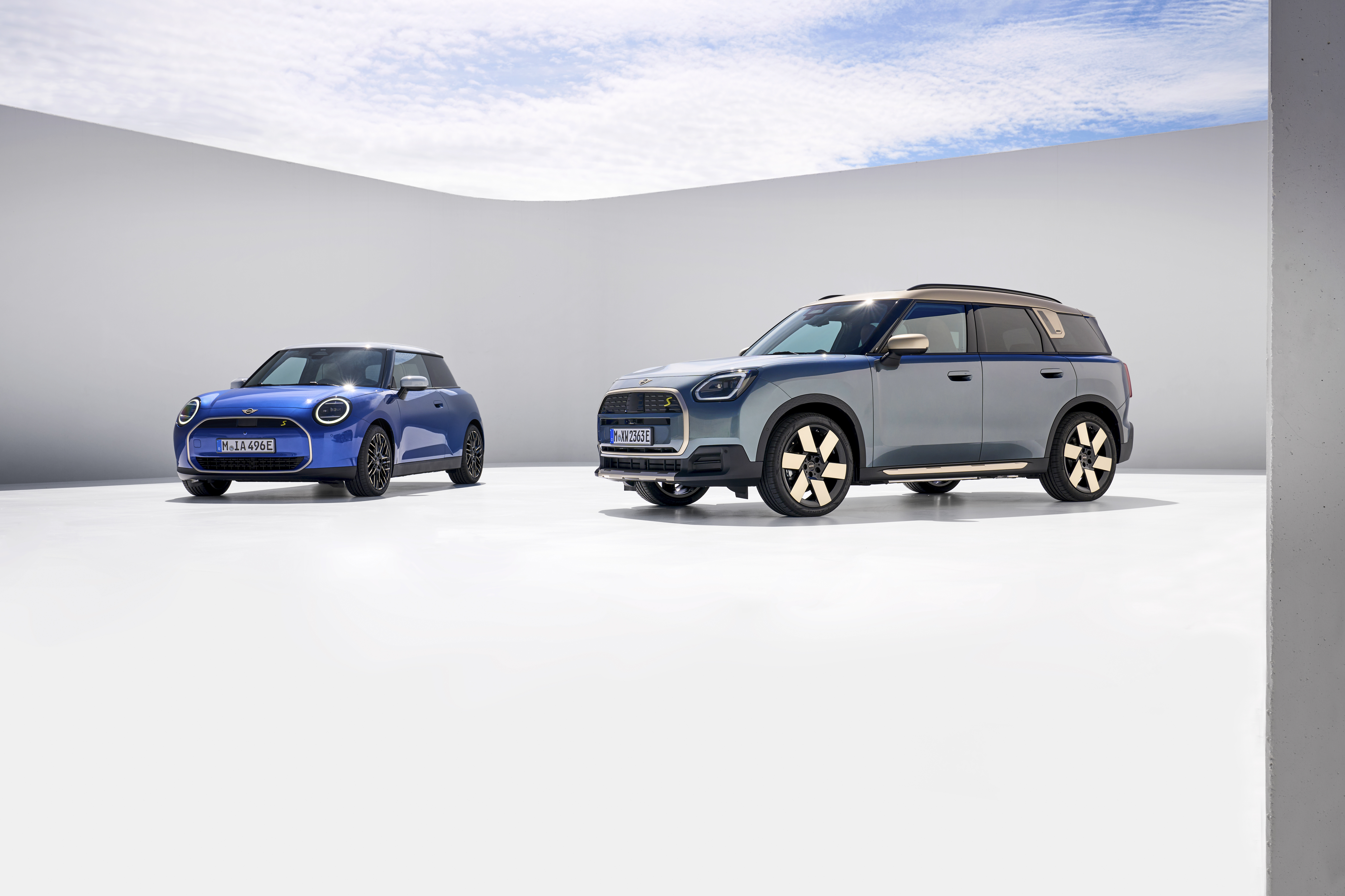 New Cooper and Countryman keep Mini charged