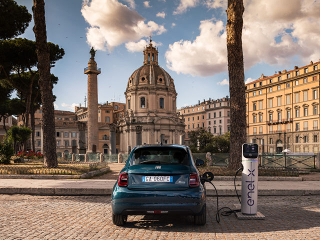 Italy details audacious plan on clean car subsidies